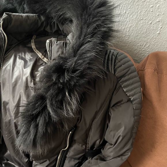 Nicole Benisti coat! this is a one of a kind all black with real fur . - Picture 5 of 8
